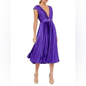 Mac Duggal Dress NEW